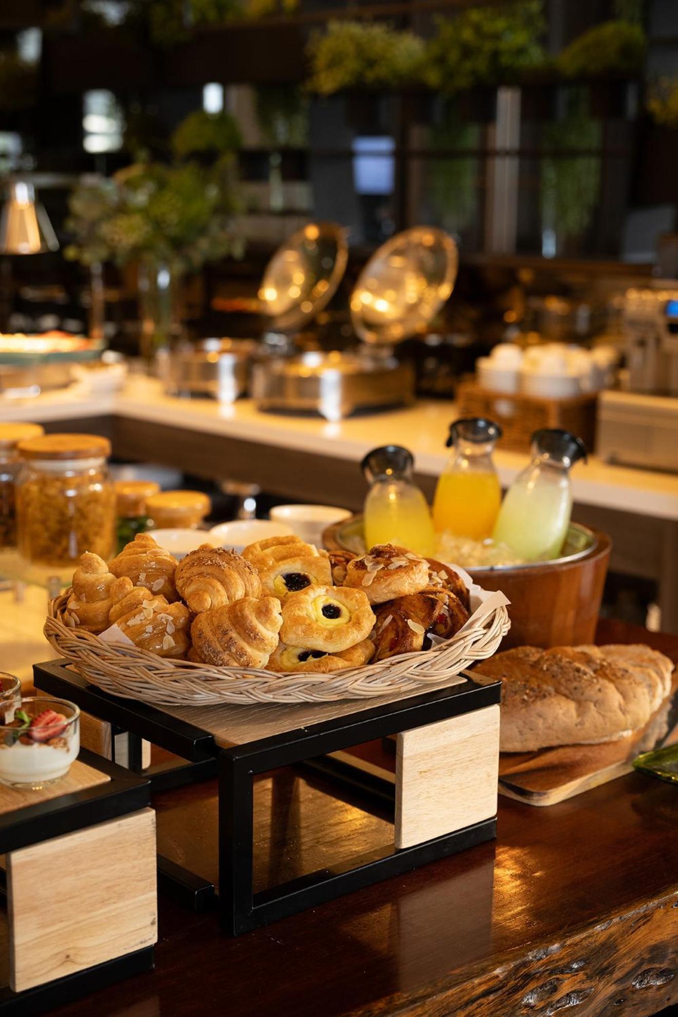 Bliston Suwan Park View Hotel Bangkok Ngoại thất bức ảnh